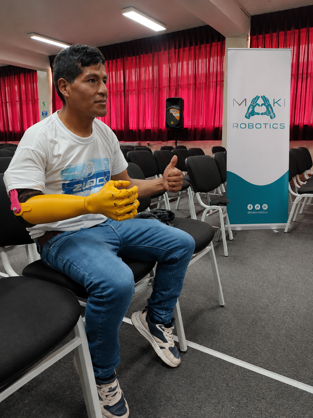 Prótesis biónica 2 — Maki Robotics